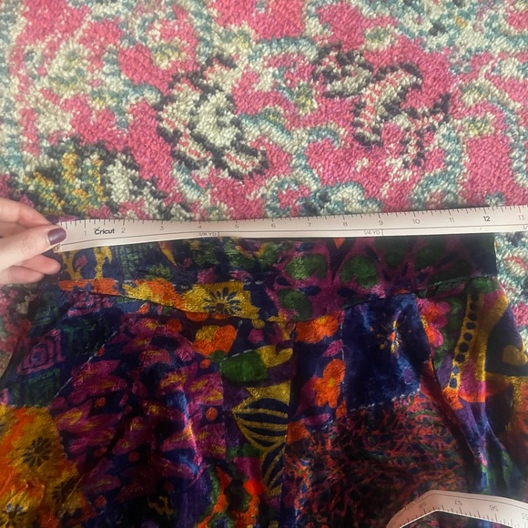 Vintage 1970s Velvet Hostess Pants - Picture 7 of 10